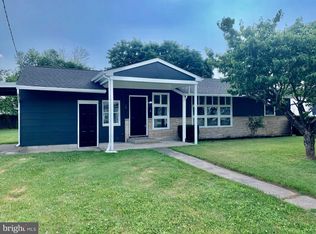 19 Church St, Bridgeville, DE 19933