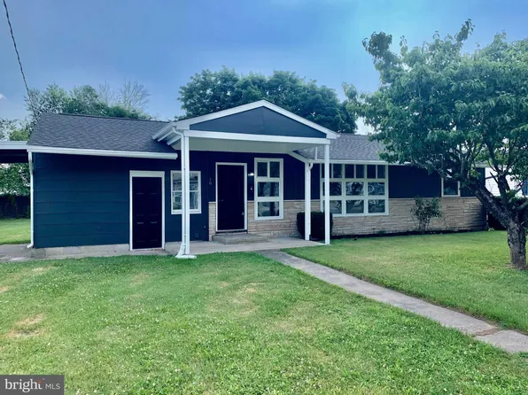 19 Church St, Bridgeville, DE 19933