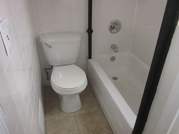 5th image of 244 Roebling St APT 8