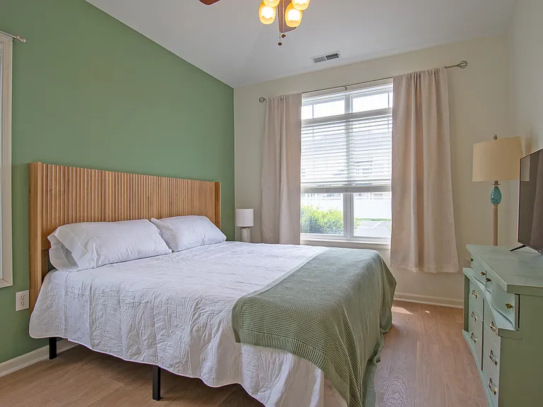 34703 Villa Cir #607 — Photo 16