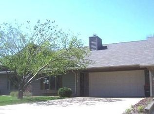134 Sargent Dr, Red Wing, MN 55066