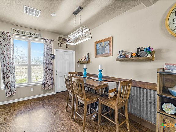 5th image of 1032 Levi Sloan Rd