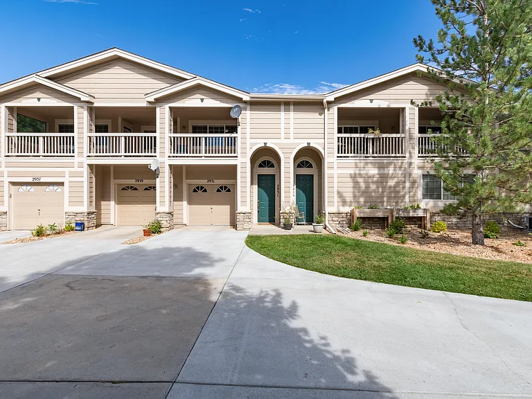 2931 Whitetail Cir — Photo 1