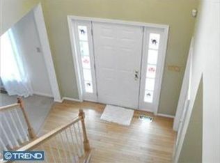 80 Pebble Beach Ln, Pottstown, PA 19464