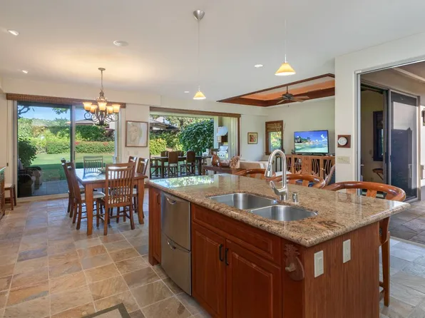 68-1025 N Kaniku Dr APT 518, Kamuela, HI 96743