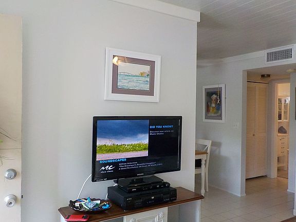 2nd image of 510 Granada Ave APT 206