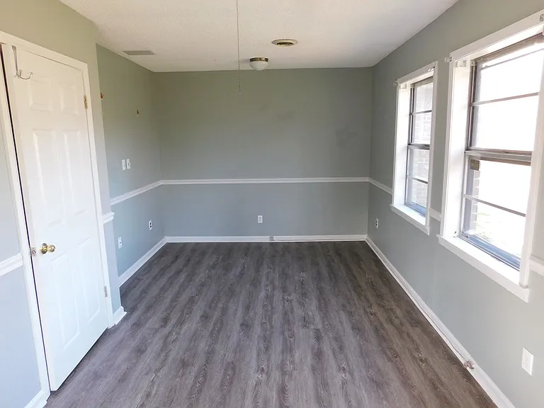 2128 Red Banks Rd N — Photo 8