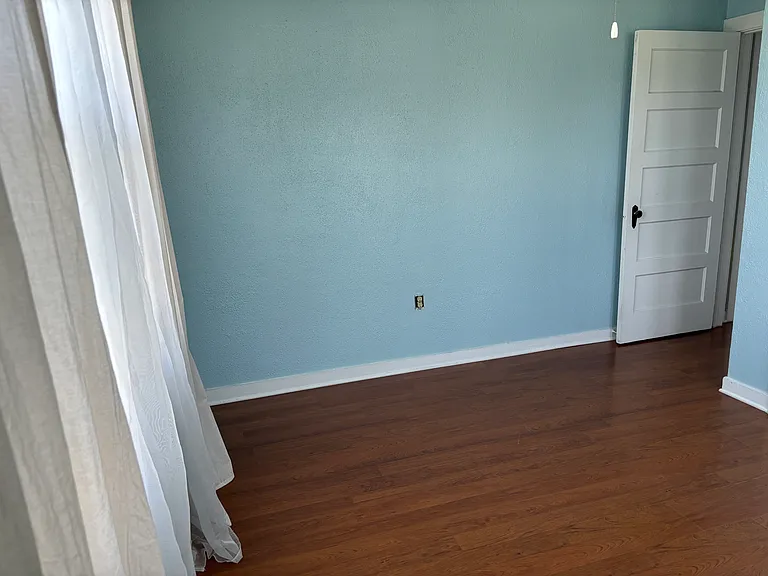 912 Garrison Ave — Photo 21