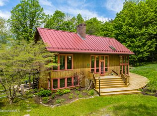 1055 Lenox Rd, Richmond, MA 01254