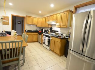 25 Gibbs St #30, Brookline, MA 02446