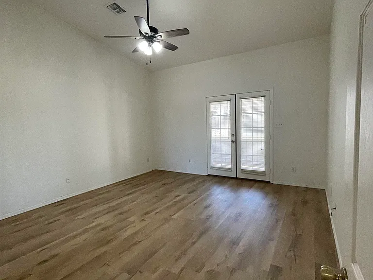 11511 S Prescott Ave — Photo 6