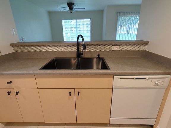 2nd image of 4220 San Marino Blvd APT 106