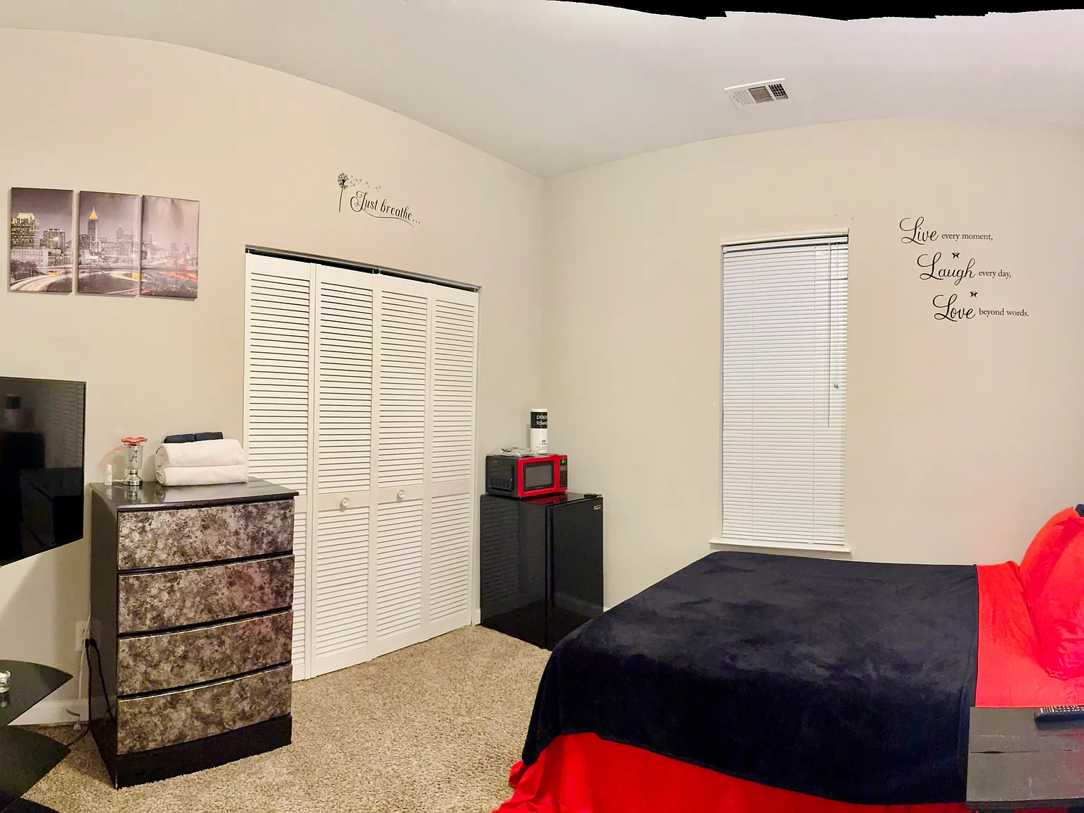 3 bed, 1590 sqft, $2,895 — Photo 3