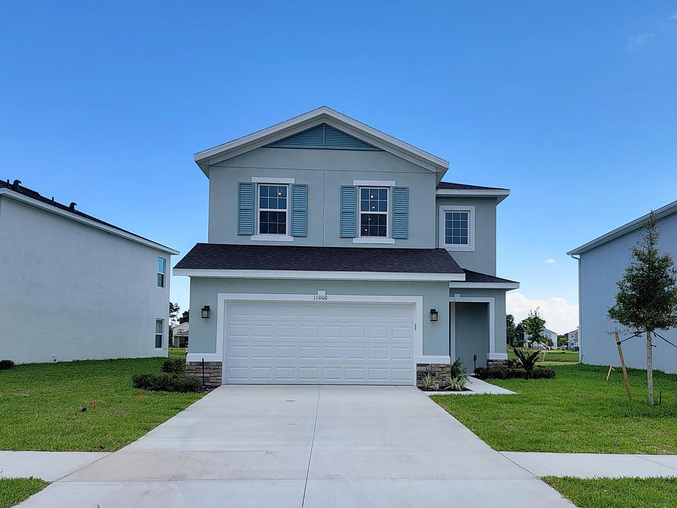 1st image of 11000 SW Pacini Way