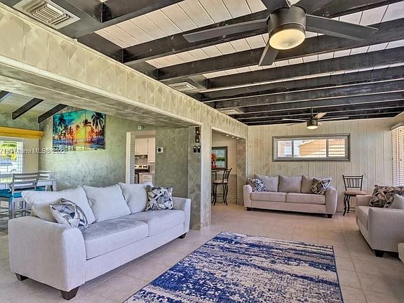 4th image of 7400 Venetian Way