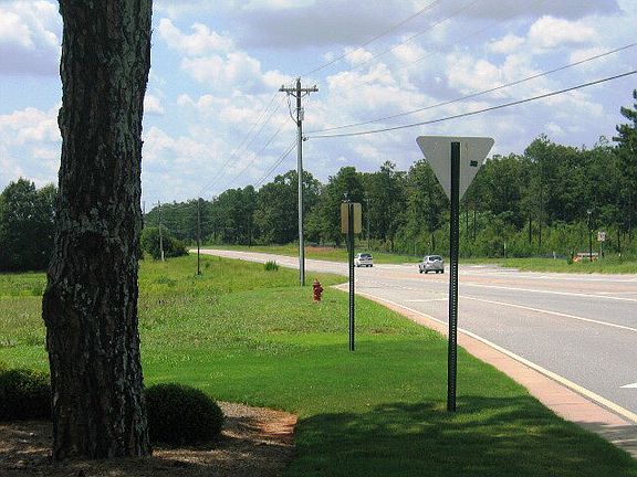 4th image of 3161 Hog Mountain Rd
