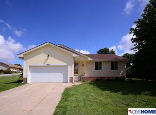 11144 N Lakeshore Dr, Blair, NE 68008