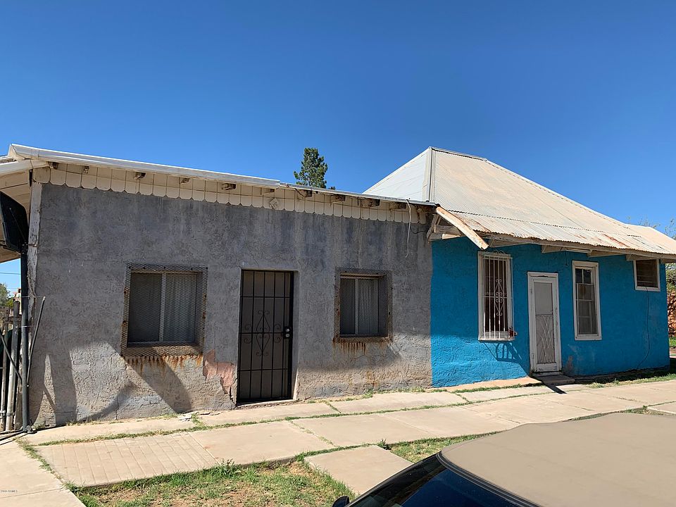 2nd image of 830 International Ave