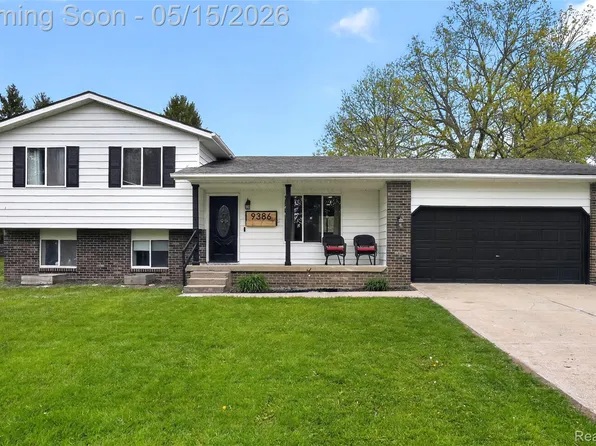 9386 Woodside Trl, Swartz Creek, MI 48473