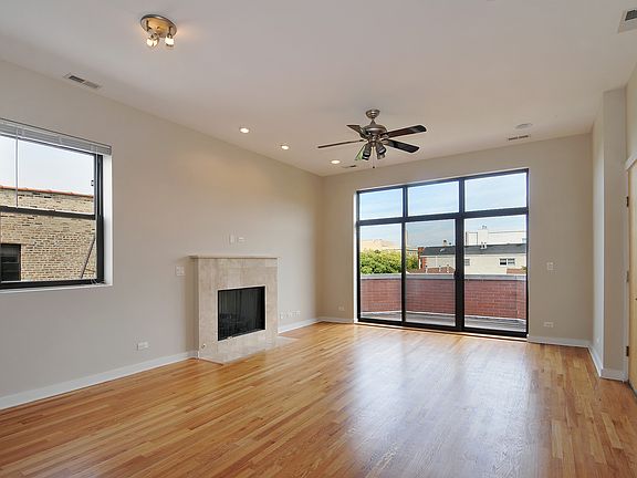 4th image of 2147-2151 W Evergreen Ave #2147-103