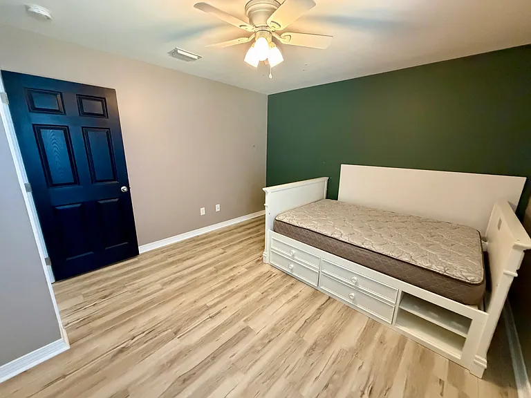 500 Baywood Ct — Photo 19