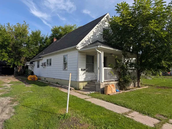 2307 S Niagara St, Saginaw, MI 48602