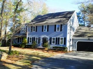 54 Holmes St, Marion, MA 02738