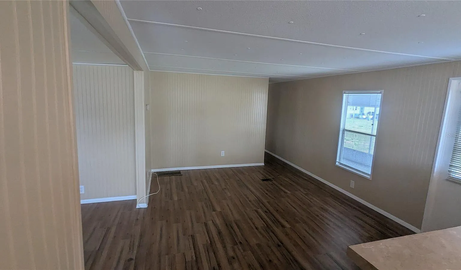 2 bed, 1.5 bath, 848 sqft, $1,400 — Photo 3