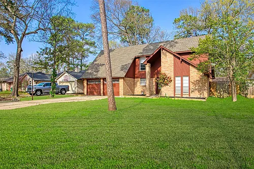 2055 Little Cedar Dr Photo 1