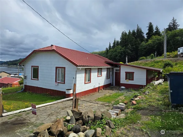 31 Rice Street, Clallam Bay, WA 98326