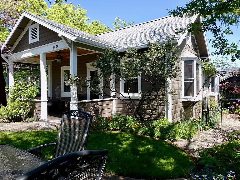 140 Central Ave — Photo 3