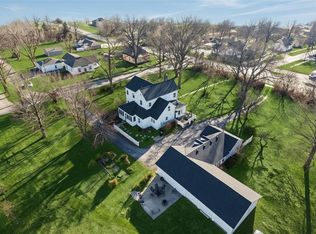 105 N 169th Hwy, Gower, MO 64454