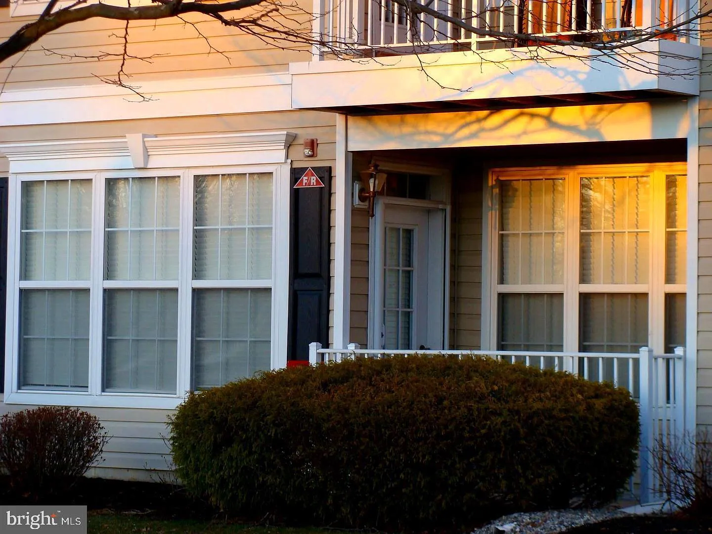 2 bed, 1253 sqft, $2,400 — Photo 4