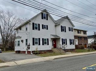 61 Washington Ave #1-F, Little Ferry, NJ 07643