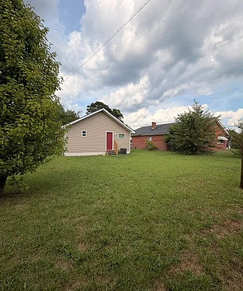 114 Easy St — Photo 16