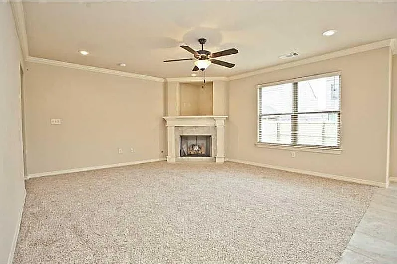3 bed, 2.0 bath, 1536 sqft, $1,675 — Photo 3