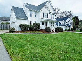 2708 Tavern Ct, Jamestown, NC 27282