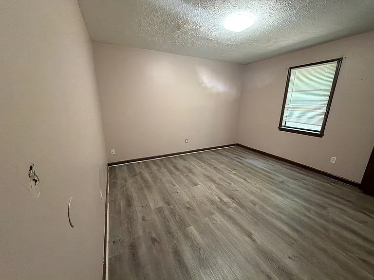 271 E Wright St #7 — Photo 9