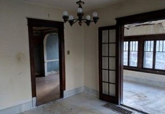 4th image of 314 N Walnut St