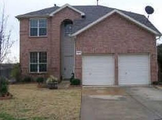 10440 Lake Bend Trl, Hurst, TX 76053