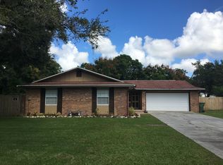 110 Howe Ave, Labelle, FL 33935