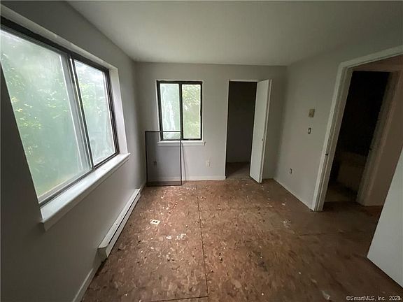 2nd image of 76 Terrace St #F3