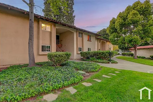 6029 Rancho Mission Rd #201 — Photo 2