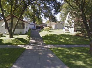 1530 Margaret St, Saint Paul, MN 55106