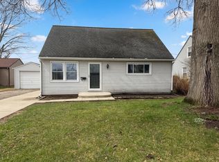 413 Sherwood Dr W, Newark, OH 43055