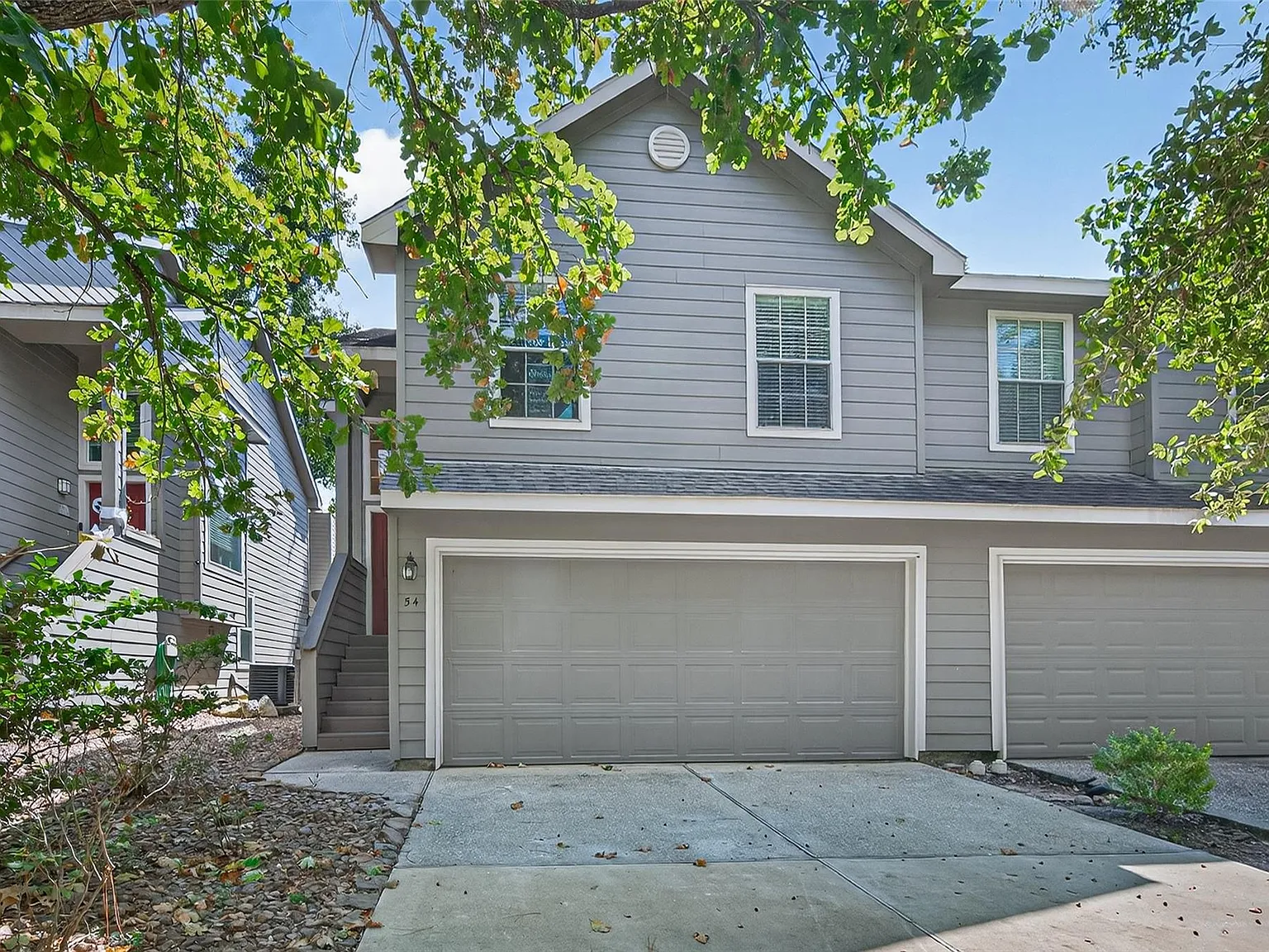 3 bed, 2.5 bath, 1565 sqft, $2,100 — Photo 1