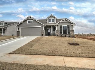 7305 S Indianwood Ave W, Broken Arrow, OK 74011