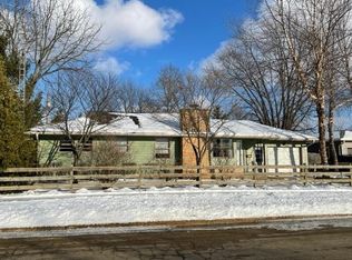 614 28th Ave, Monroe, WI 53566