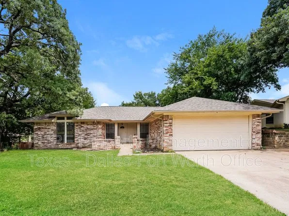 7232 Timberidge Dr, North Richland Hills, TX 76182