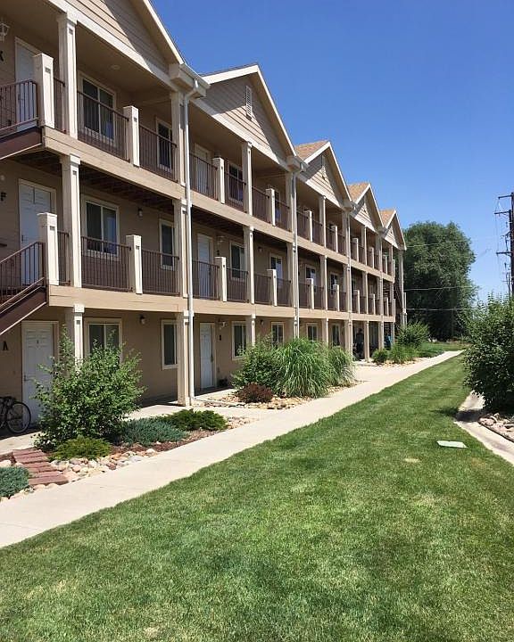 1st image of 229 1st St Unit I